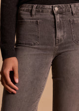 JEAN POCHES CARREES PLAQUEES GRIS NARISSA