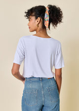 V-NECK T-SHIRT WITH BEDDY BOW