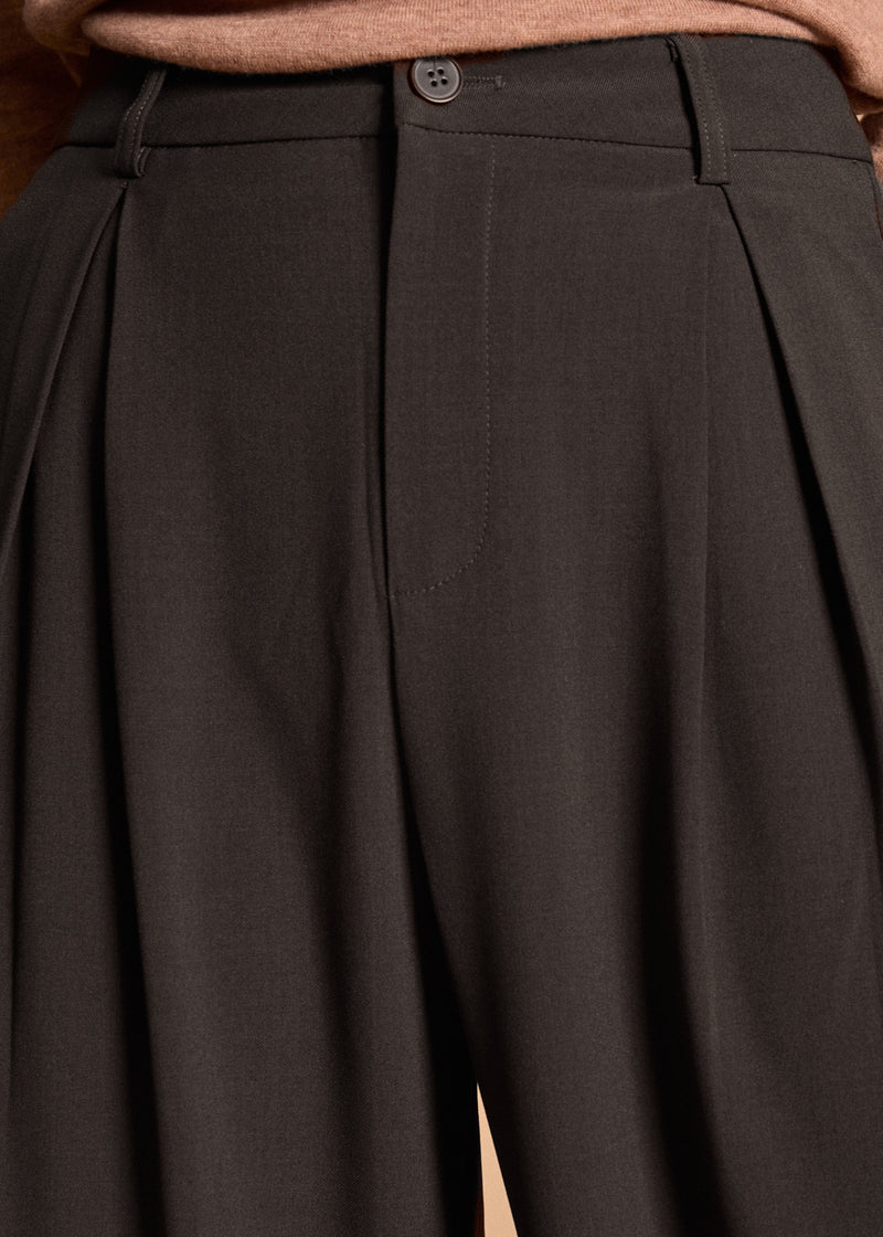 PANTALON A PINCES AMPLE MAHE