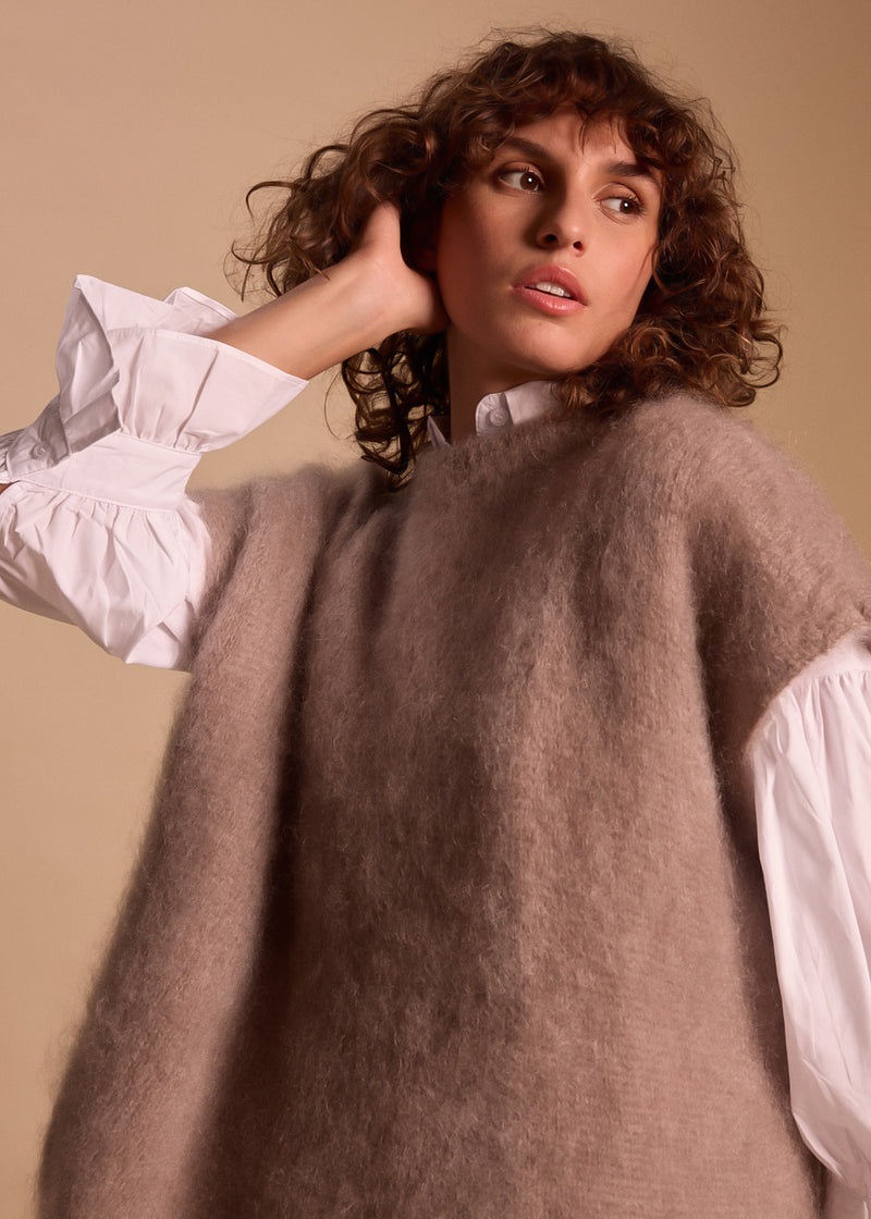 PULL SANS MANCHES OVERSIZE HESTIA