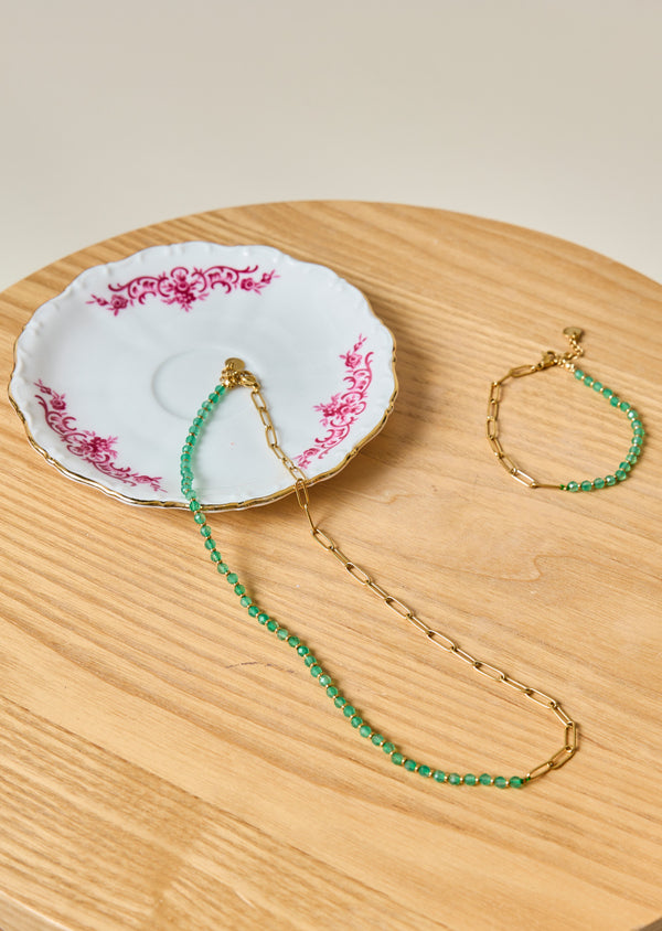 BRACELET CHAINE ET PERLES