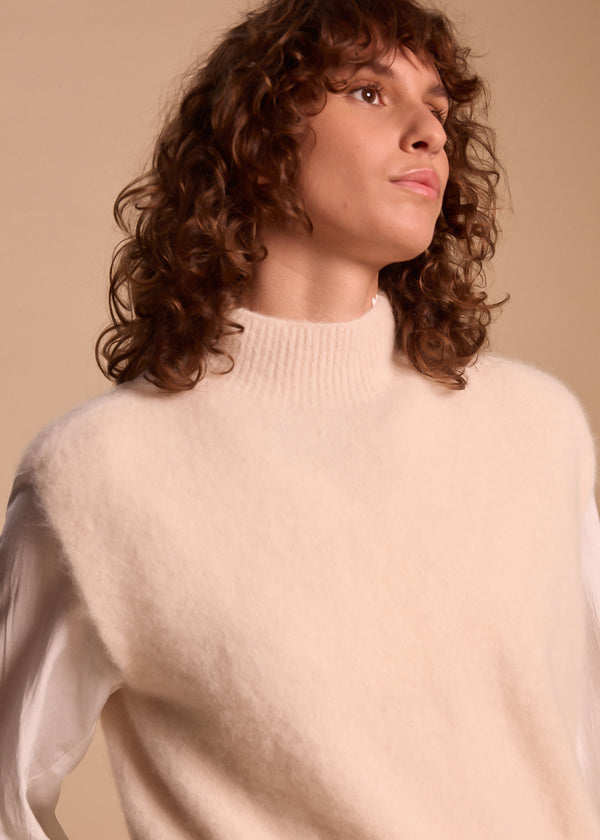 MAILLE MOHAIR SANS MANCHES COL MONTANT VITTORIA